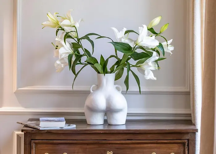 Haussmannien Luxe - 2 Chambres, Champs-elysees דירה פריז